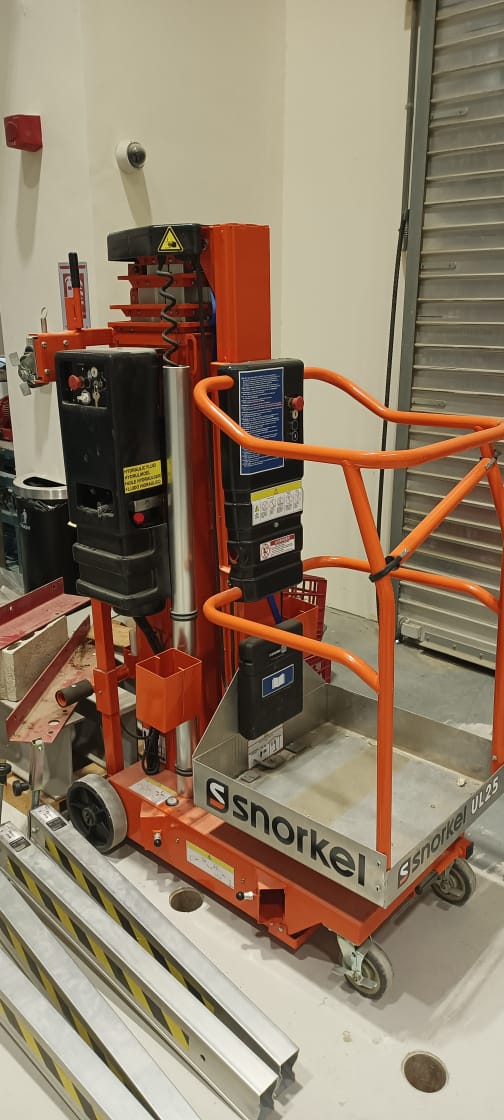 Personnel Lift