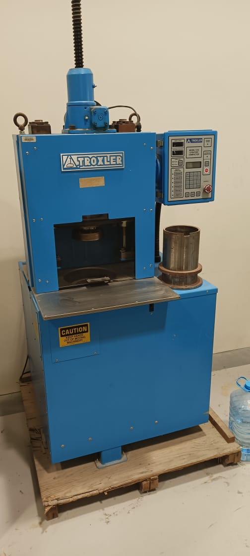 Troxler Gyratory Compactor